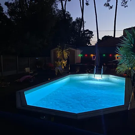 فندق Avec Piscine Et Jacuzzi A 400m De La سانت-بريفين-لي-بان